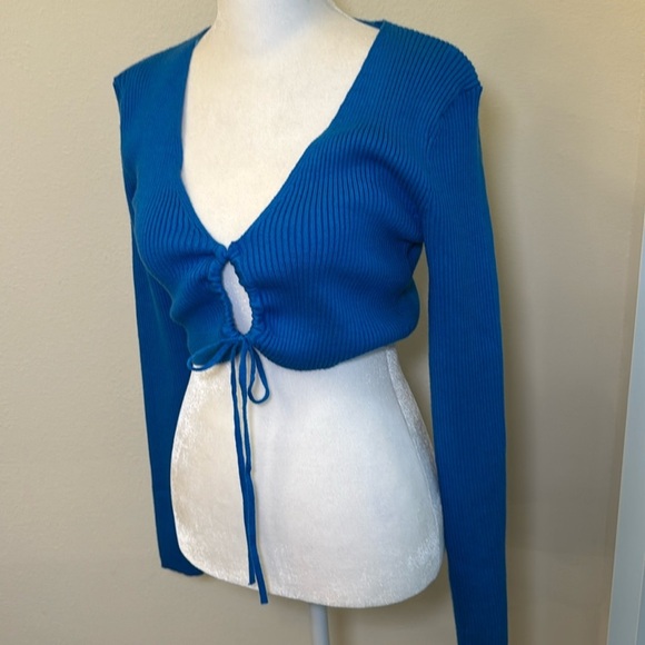 NWT Zara Blue Ruched Cut Out Knit Top - Picture 1 of 14